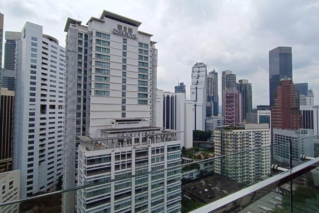 A05 Bukit Ceylon Kl Tower View Balcony *